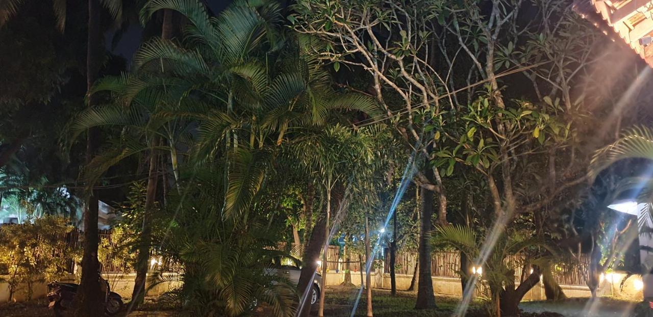 Gr Stays Private Pool Villa In Calangute 5 Mins To Baga Арпора Экстерьер фото