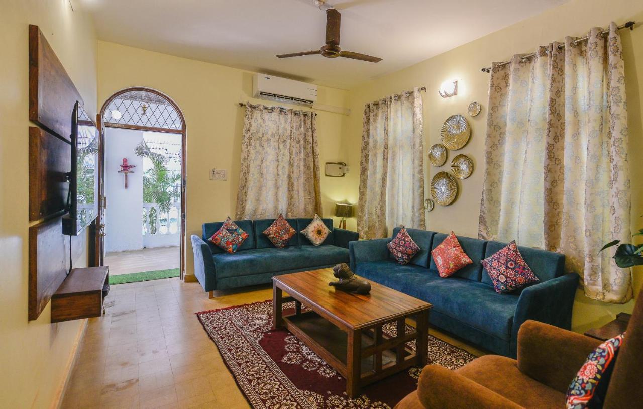 Gr Stays Private Pool Villa In Calangute 5 Mins To Baga Арпора Экстерьер фото